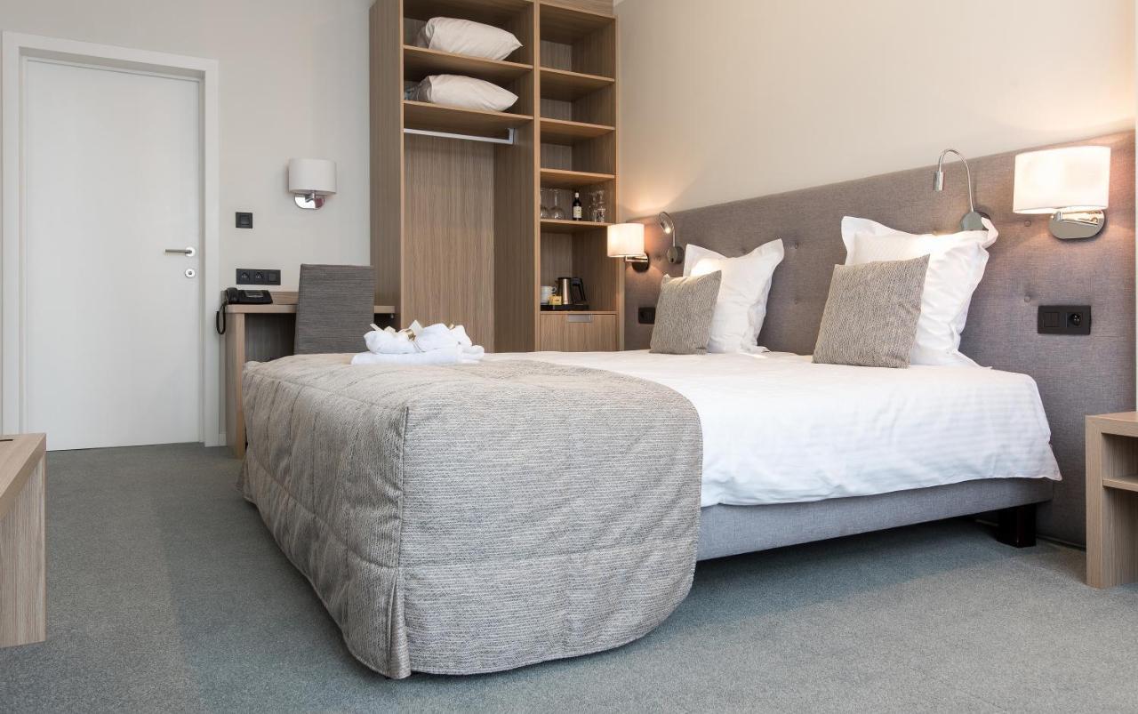Hotel Boomgaard Lanaken Kültér fotó